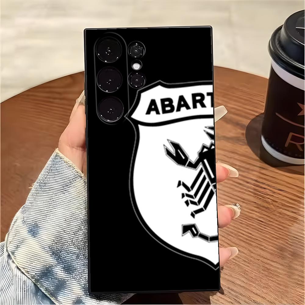 FIAT A-ABARTHes Italy  Phone C - Samsung Galaxy S24 评论和价格